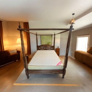 Wooden Poster bed