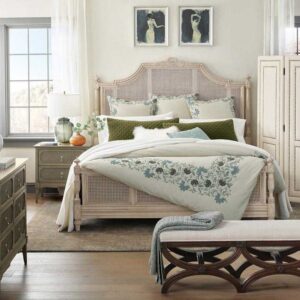 Wooden Artistic Tritonal Bed